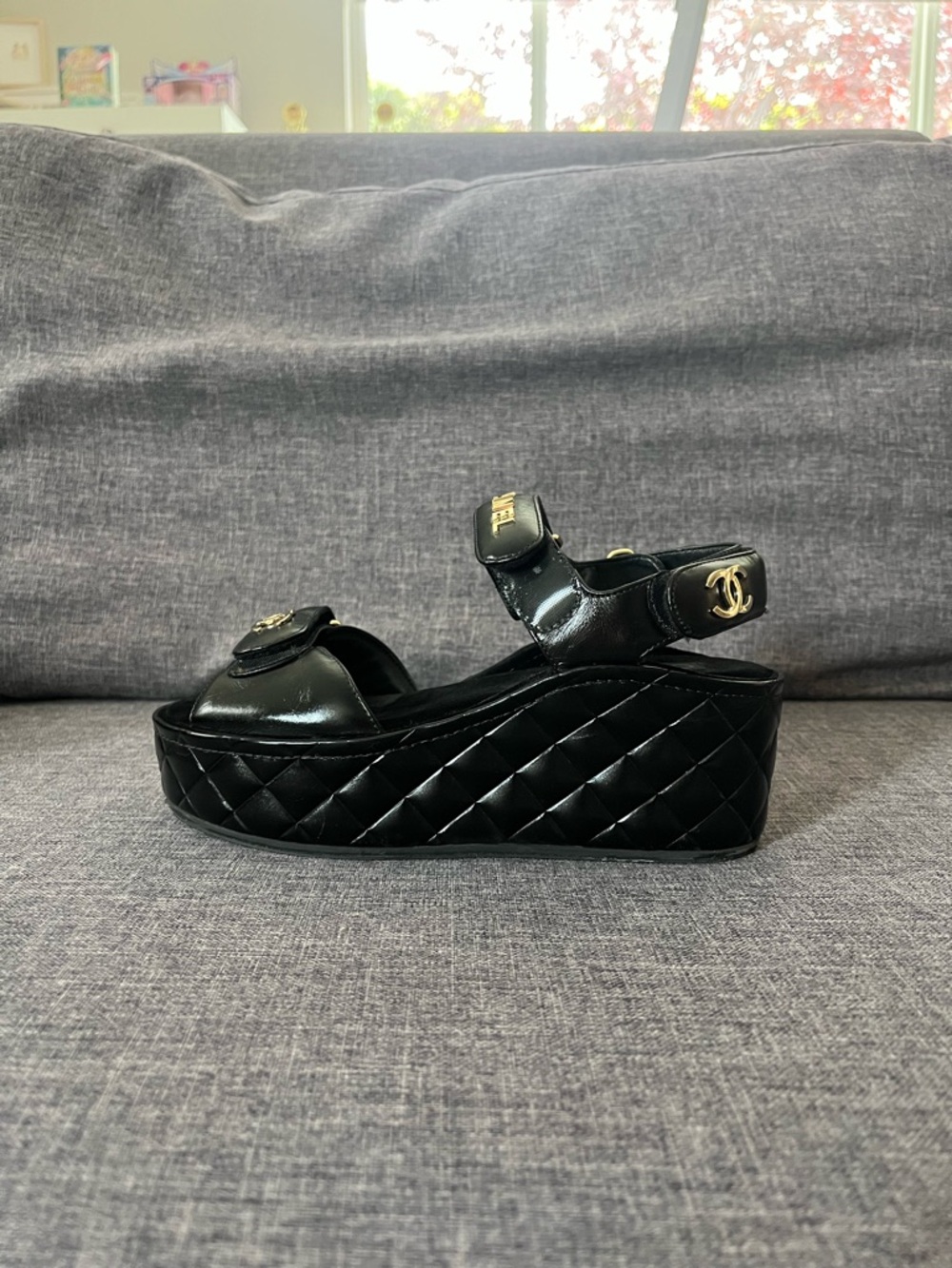 CHANEL Black Quilted Platform Sandals with Gold CC and Logo Straps - Picture 3 of 6